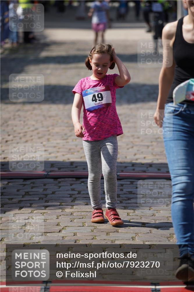 13.06.2025 - Holstenköstenlauf Felixshl http://msf.ph/oto/7923270 13.06.2025 15:42:06 Laufen 49, 821 meine-sportfotos.de