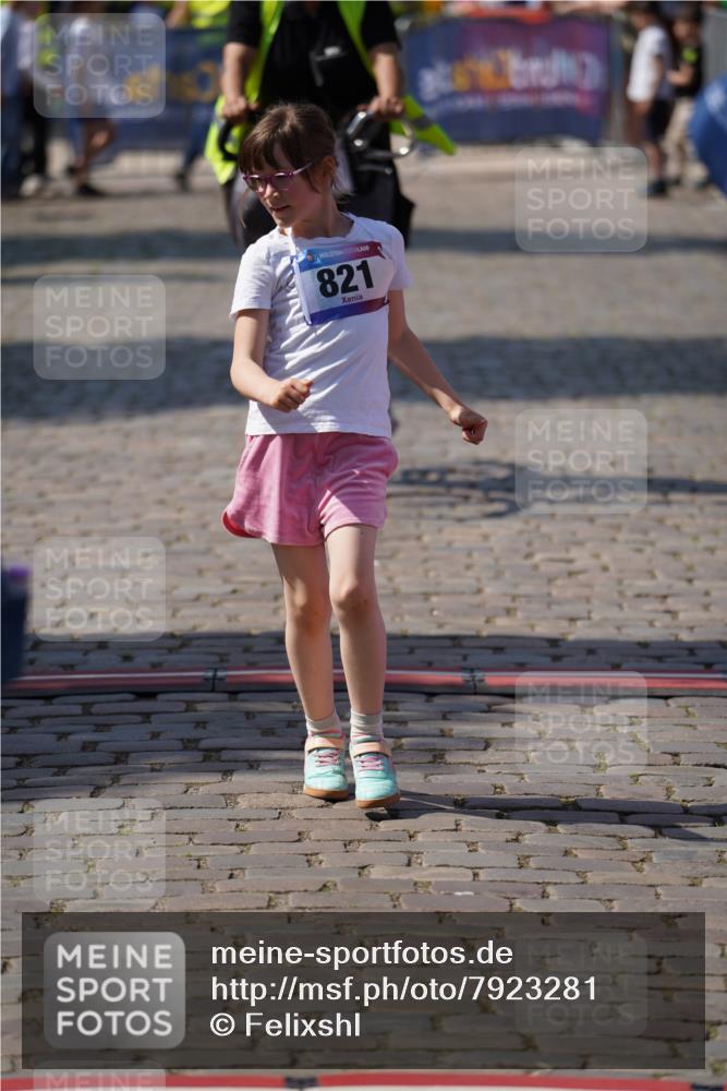 13.06.2025 - Holstenköstenlauf Felixshl http://msf.ph/oto/7923281 13.06.2025 15:42:14 Laufen 821 meine-sportfotos.de
