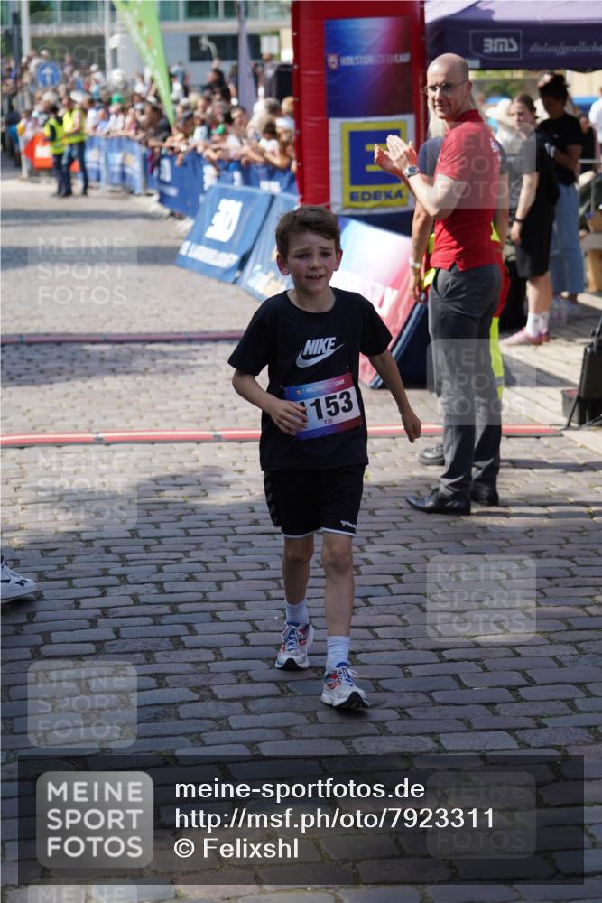 13.06.2025 - Holstenköstenlauf Felixshl http://msf.ph/oto/7923311 13.06.2025 16:05:28 Laufen 1153 meine-sportfotos.de