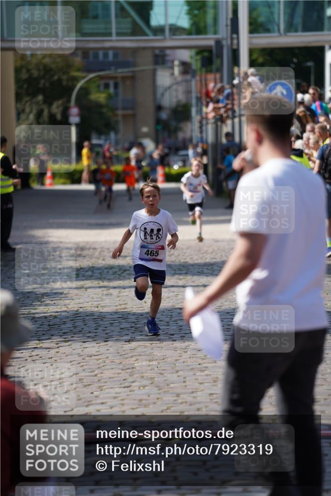 13.06.2025 - Holstenköstenlauf Felixshl http://msf.ph/oto/7923319 13.06.2025 16:05:54 Laufen 465 meine-sportfotos.de