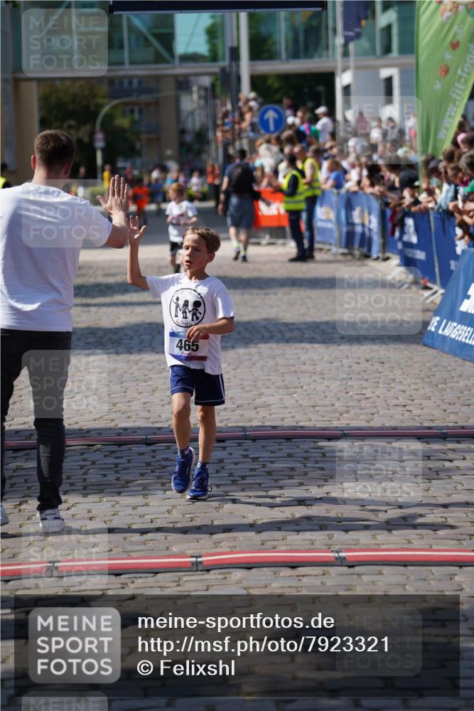 13.06.2025 - Holstenköstenlauf Felixshl http://msf.ph/oto/7923321 13.06.2025 16:05:57 Laufen 35, 465 meine-sportfotos.de