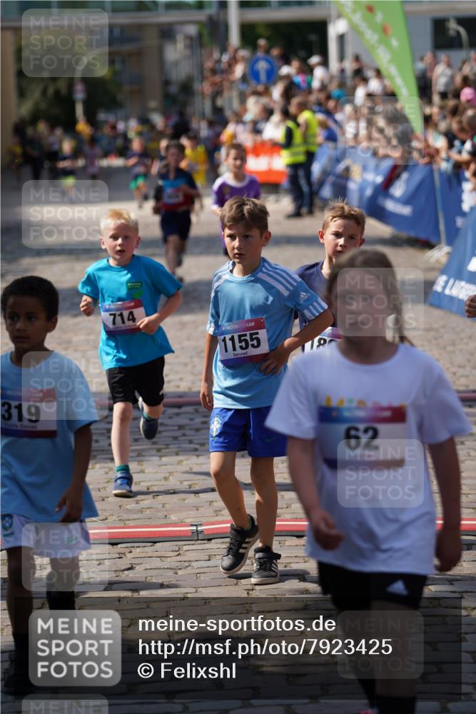 13.06.2025 - Holstenköstenlauf Felixshl http://msf.ph/oto/7923425 13.06.2025 16:06:24 Laufen 210, 319, 602, 714, 1154, 1188, 1859, 1865, 1869 meine-sportfotos.de