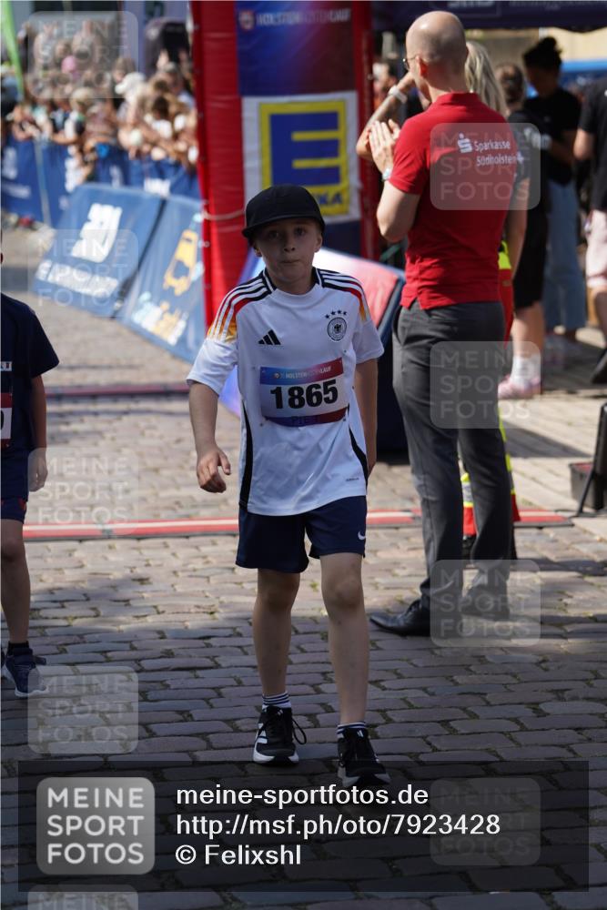 13.06.2025 - Holstenköstenlauf Felixshl http://msf.ph/oto/7923428 13.06.2025 16:06:26 Laufen 210, 449, 602, 714, 1154, 1188, 1283, 1859, 1865 meine-sportfotos.de