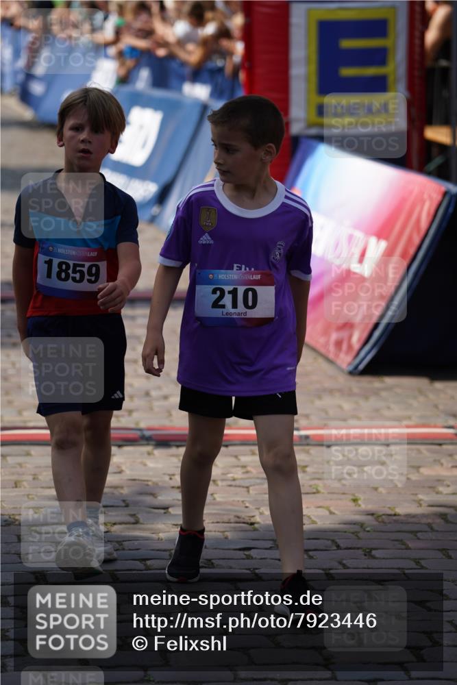 13.06.2025 - Holstenköstenlauf Felixshl http://msf.ph/oto/7923446 13.06.2025 16:06:31 Laufen 449, 587, 602, 1039, 1154, 1188, 1283, 1298, 1388, 1859 meine-sportfotos.de