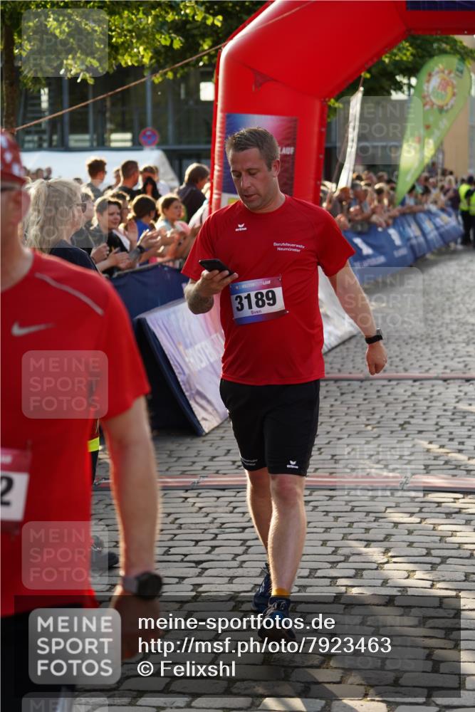 13.06.2025 - Holstenköstenlauf Felixshl http://msf.ph/oto/7923463 13.06.2025 19:53:50 Laufen 2476, 2722, 2929, 3063, 3189 meine-sportfotos.de