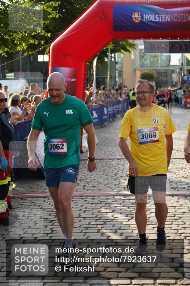 13.06.2025 - Holstenköstenlauf Felixshl http://msf.ph/oto/7923637 13.06.2025 19:55:01 Laufen 2517, 3062, 3160, 3169, 3172, 3592 meine-sportfotos.de