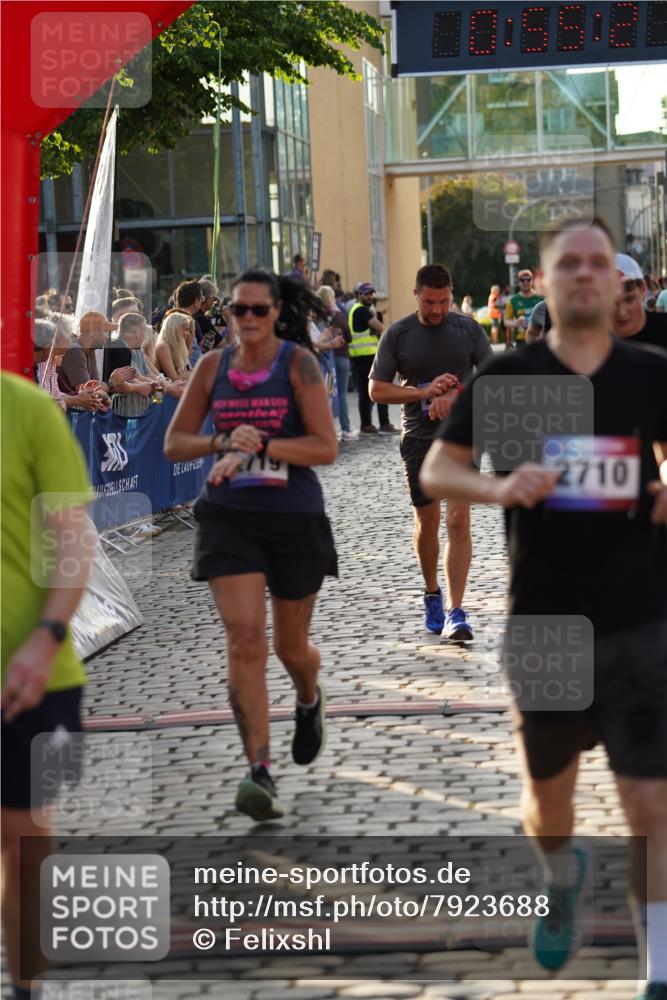13.06.2025 - Holstenköstenlauf Felixshl http://msf.ph/oto/7923688 13.06.2025 19:55:20 Laufen 2280, 2420, 2424, 2644, 2710, 2719, 3707, 3739 meine-sportfotos.de