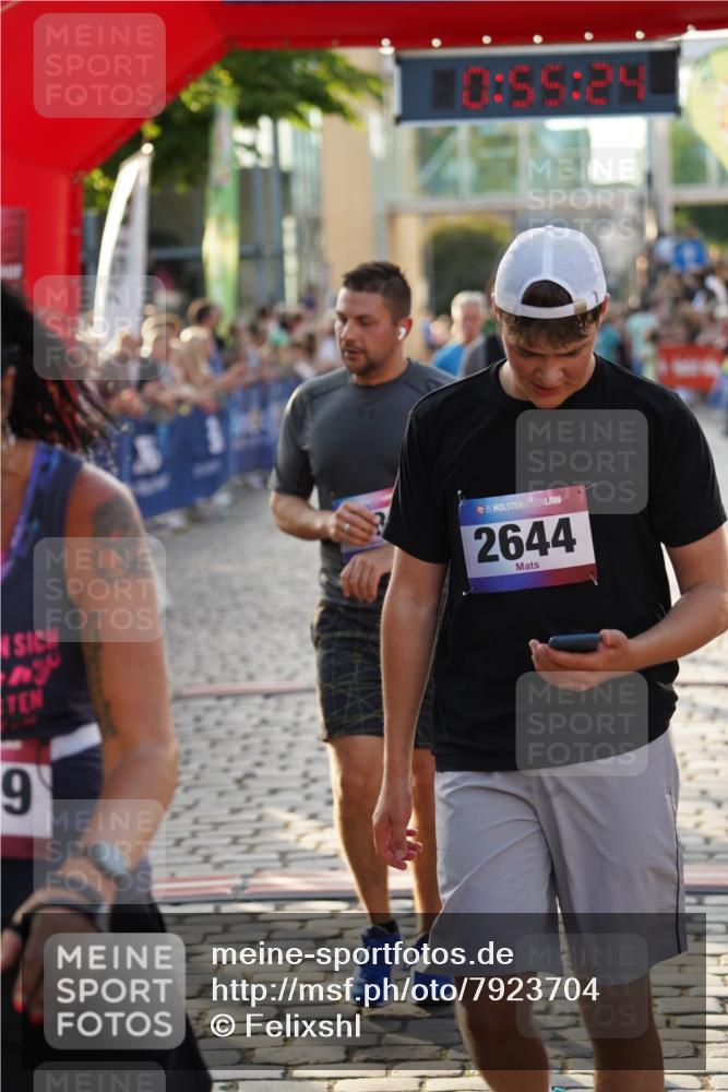 13.06.2025 - Holstenköstenlauf Felixshl http://msf.ph/oto/7923704 13.06.2025 19:55:24 Laufen 2280, 2420, 2424, 2644, 2719, 3707 meine-sportfotos.de