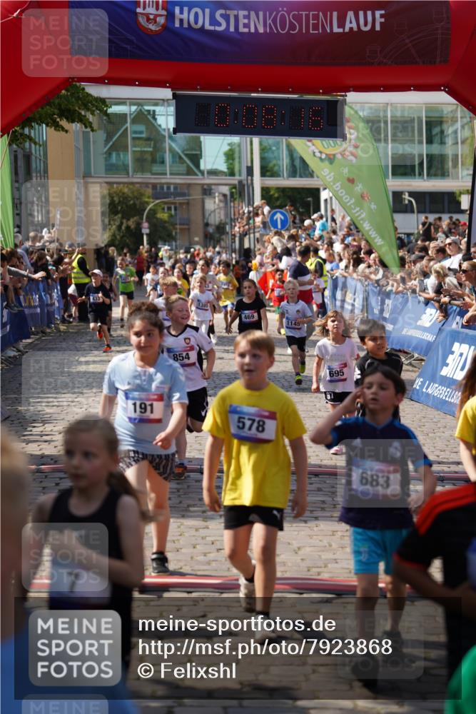 13.06.2025 - Holstenköstenlauf Felixshl http://msf.ph/oto/7923868 13.06.2025 16:08:25 Laufen 7, 191, 433, 446, 450, 469, 578, 582, 597, 695, 854, 856, 956, 967, 1145, 1204, 1209, 1210, 1213, 1385, 1421 meine-sportfotos.de