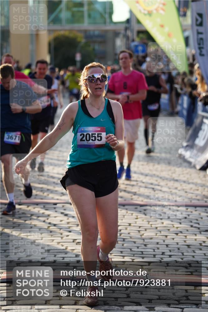 13.06.2025 - Holstenköstenlauf Felixshl http://msf.ph/oto/7923881 13.06.2025 19:56:24 Laufen 2055, 2141, 2150, 2184, 2317, 2546, 2589, 2606, 2884, 3005, 3222, 3671, 3969 meine-sportfotos.de