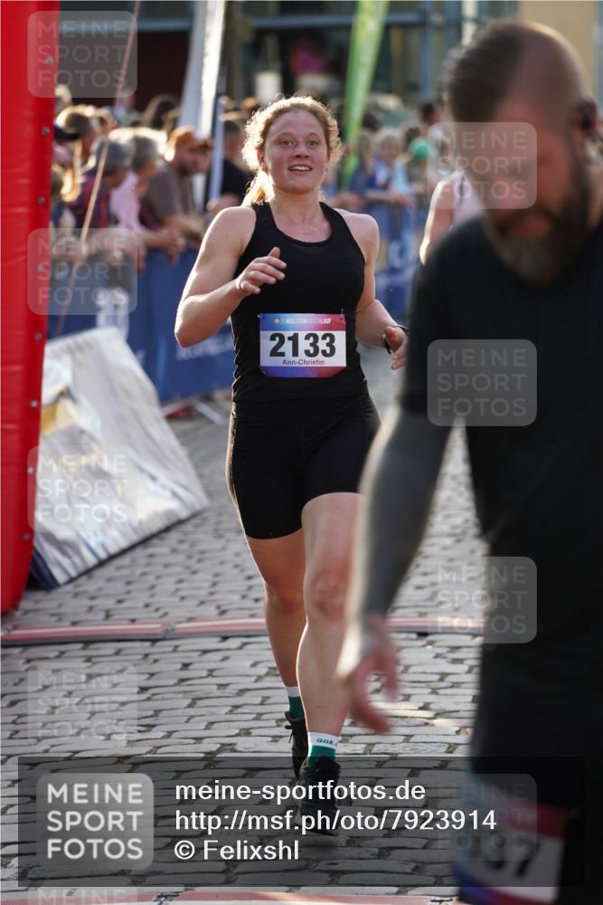 13.06.2025 - Holstenköstenlauf Felixshl http://msf.ph/oto/7923914 13.06.2025 19:56:40 Laufen 2089, 2133, 2136, 2272, 2865, 2942, 3215 meine-sportfotos.de