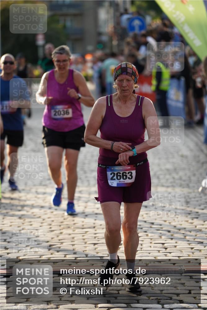 13.06.2025 - Holstenköstenlauf Felixshl http://msf.ph/oto/7923962 13.06.2025 19:57:00 Laufen 2036, 2130, 2264, 2314, 2474, 2583, 2611, 2663 meine-sportfotos.de