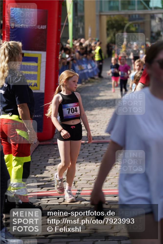 13.06.2025 - Holstenköstenlauf Felixshl http://msf.ph/oto/7923993 13.06.2025 16:09:01 Laufen 198, 200, 287, 299, 309, 318, 437, 440, 443, 447, 457, 599, 682, 704, 849, 971, 972, 977, 1047, 1049, 1050, 1182, 1307, 1310, 1820 meine-sportfotos.de