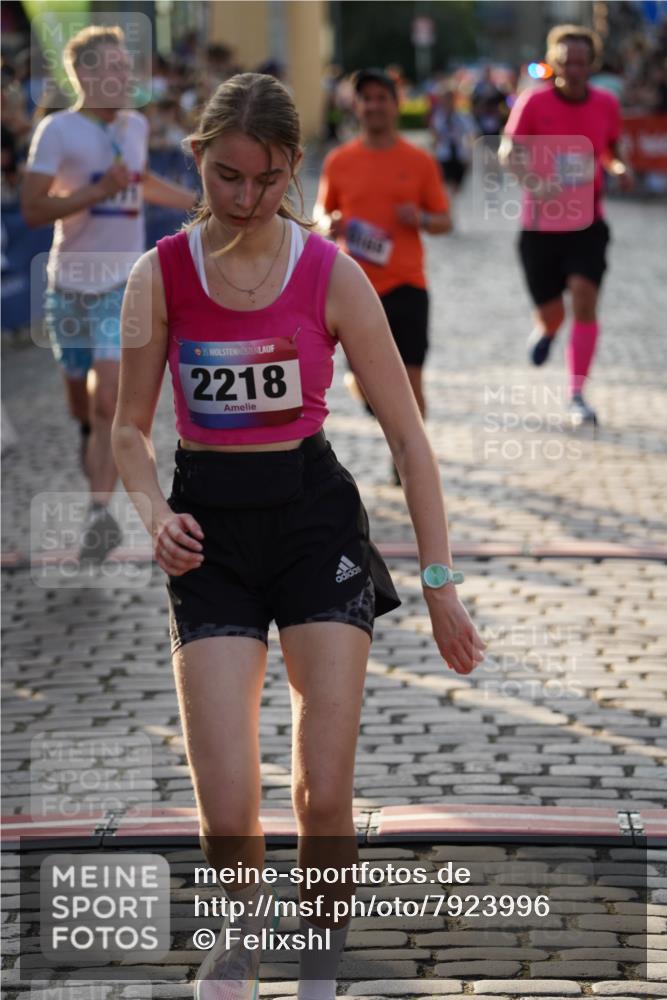13.06.2025 - Holstenköstenlauf Felixshl http://msf.ph/oto/7923996 13.06.2025 19:57:28 Laufen 2169, 2217, 2218, 2753 meine-sportfotos.de