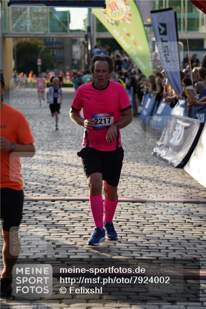 13.06.2025 - Holstenköstenlauf Felixshl http://msf.ph/oto/7924002 13.06.2025 19:57:30 Laufen 2169, 2217, 2218, 2753 meine-sportfotos.de