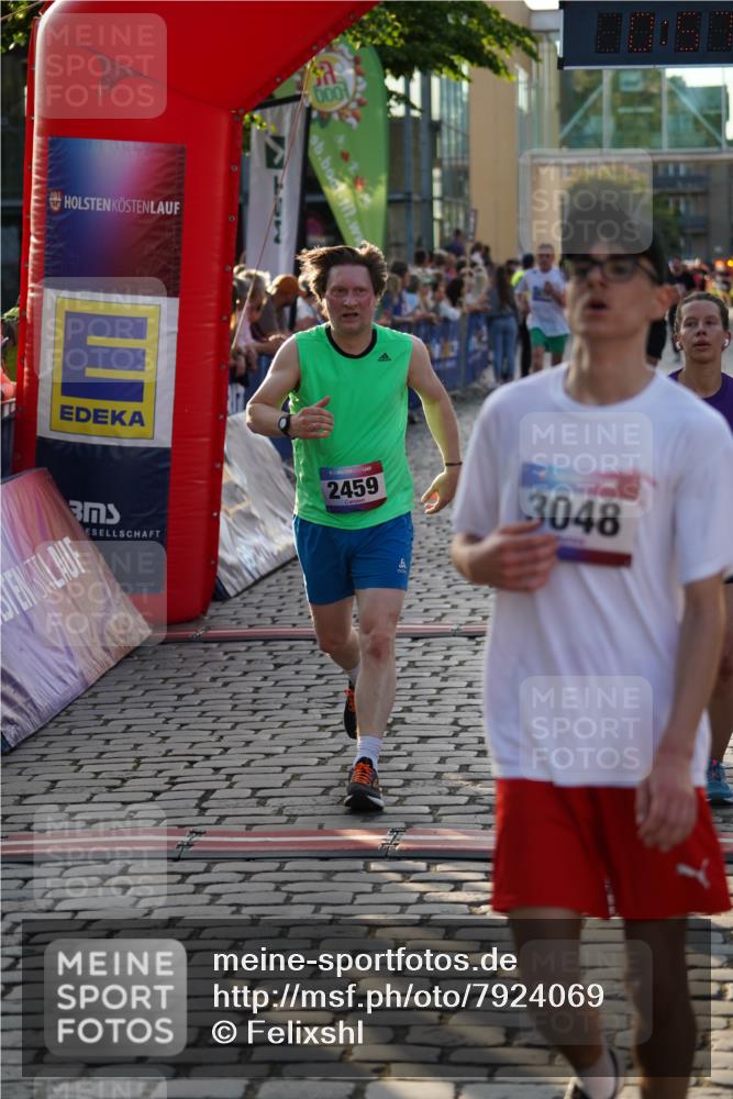 13.06.2025 - Holstenköstenlauf Felixshl http://msf.ph/oto/7924069 13.06.2025 19:57:52 Laufen 2459, 2671, 2729, 2934, 3048 meine-sportfotos.de