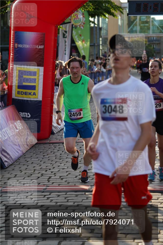 13.06.2025 - Holstenköstenlauf Felixshl http://msf.ph/oto/7924071 13.06.2025 19:57:52 Laufen 2459, 2671, 2729, 2934, 3048 meine-sportfotos.de
