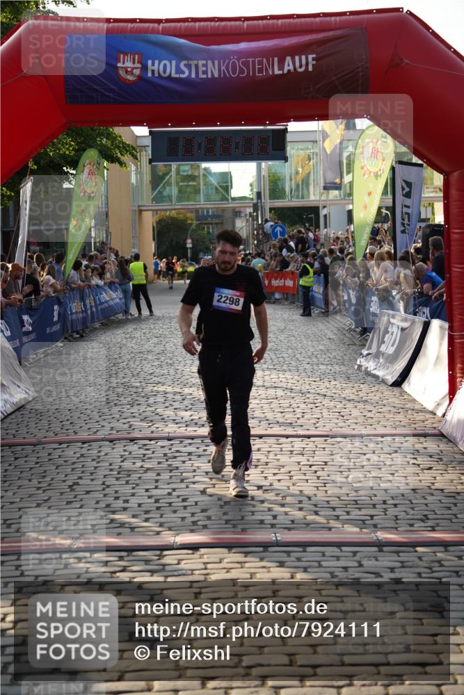 13.06.2025 - Holstenköstenlauf Felixshl http://msf.ph/oto/7924111 13.06.2025 19:58:05 Laufen 2298, 3895 meine-sportfotos.de