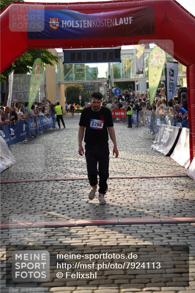 13.06.2025 - Holstenköstenlauf Felixshl http://msf.ph/oto/7924113 13.06.2025 19:58:05 Laufen 2298, 3895 meine-sportfotos.de