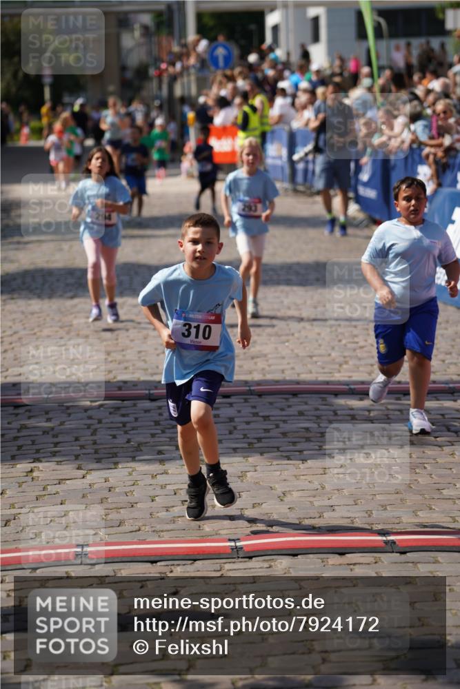 13.06.2025 - Holstenköstenlauf Felixshl http://msf.ph/oto/7924172 13.06.2025 16:09:58 Laufen 201, 293, 294, 310, 961, 1381 meine-sportfotos.de