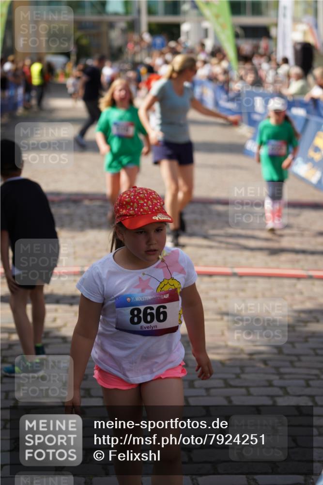 13.06.2025 - Holstenköstenlauf Felixshl http://msf.ph/oto/7924251 13.06.2025 16:10:14 Laufen 115, 122, 190, 455, 864, 866, 1834 meine-sportfotos.de