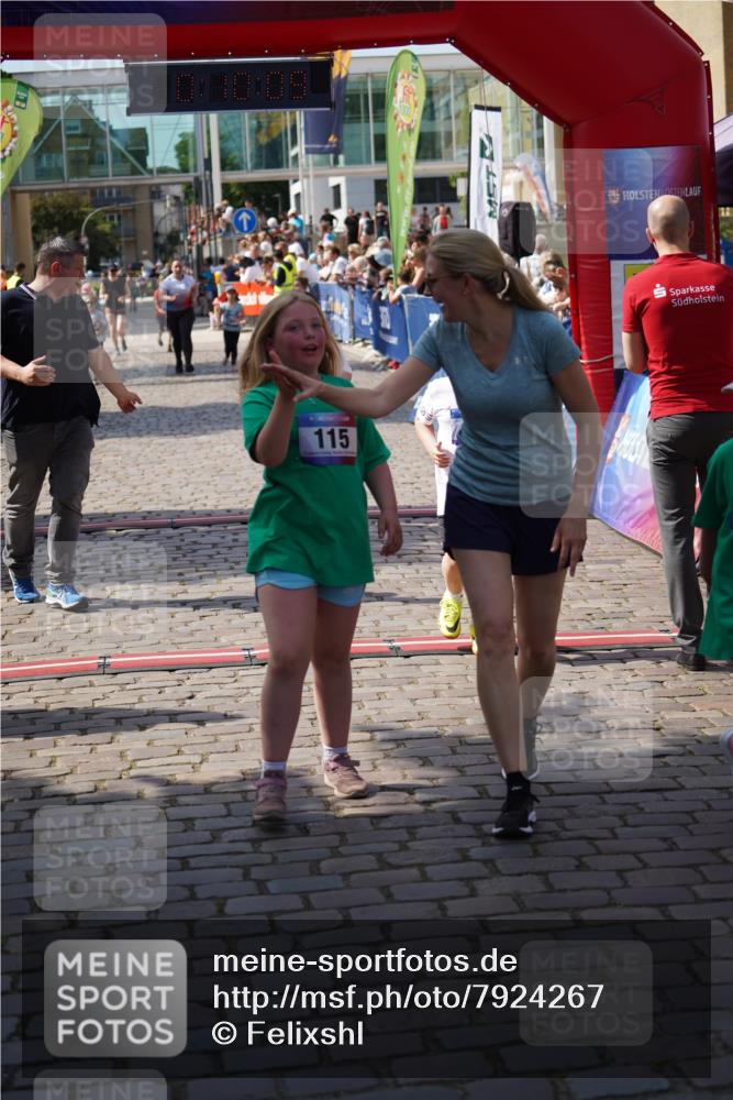 13.06.2025 - Holstenköstenlauf Felixshl http://msf.ph/oto/7924267 13.06.2025 16:10:18 Laufen 455, 864, 960, 1207 meine-sportfotos.de