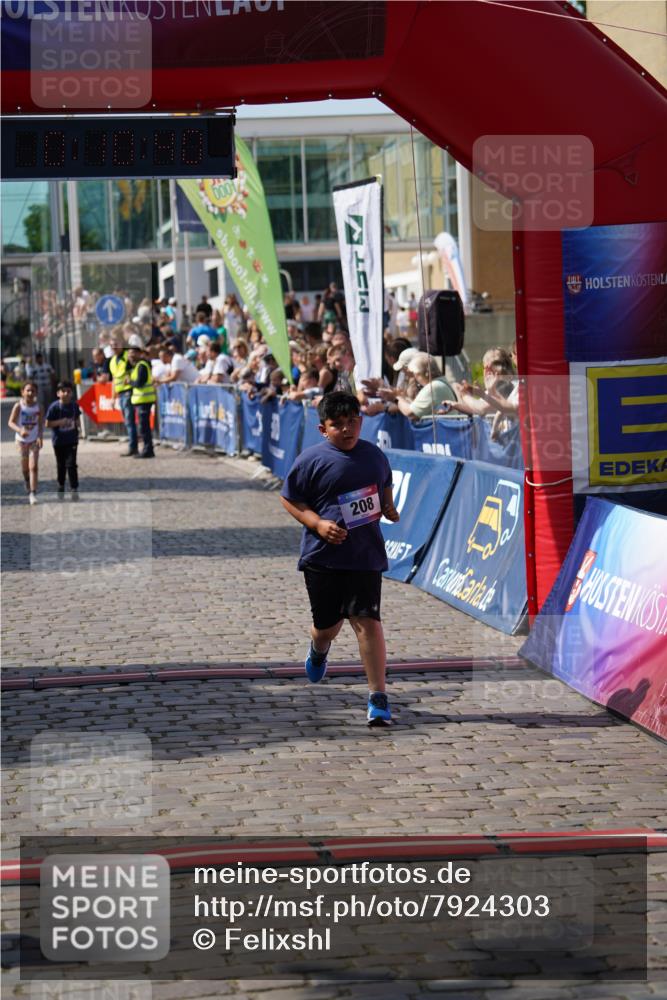13.06.2025 - Holstenköstenlauf Felixshl http://msf.ph/oto/7924303 13.06.2025 16:10:49 Laufen 206, 207, 208 meine-sportfotos.de