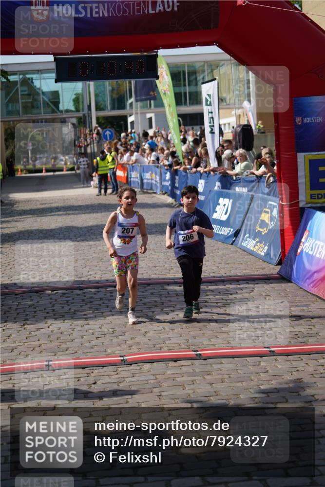 13.06.2025 - Holstenköstenlauf Felixshl http://msf.ph/oto/7924327 13.06.2025 16:10:57 Laufen 206, 207 meine-sportfotos.de
