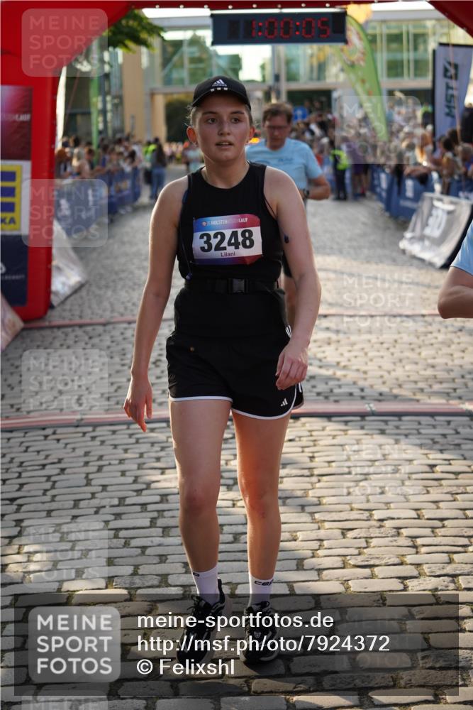 13.06.2025 - Holstenköstenlauf Felixshl http://msf.ph/oto/7924372 13.06.2025 20:00:04 Laufen 2494, 2495, 3248, 3836 meine-sportfotos.de