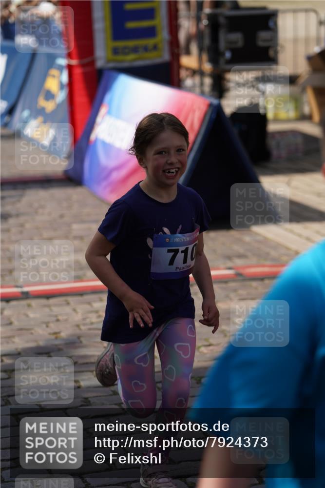 13.06.2025 - Holstenköstenlauf Felixshl http://msf.ph/oto/7924373 13.06.2025 16:12:14 Laufen 710, 715 meine-sportfotos.de