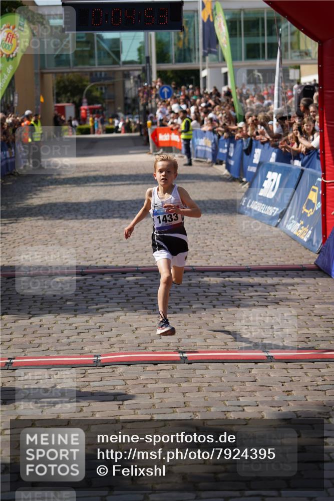 13.06.2025 - Holstenköstenlauf Felixshl http://msf.ph/oto/7924395 13.06.2025 16:19:55 Laufen 1433 meine-sportfotos.de