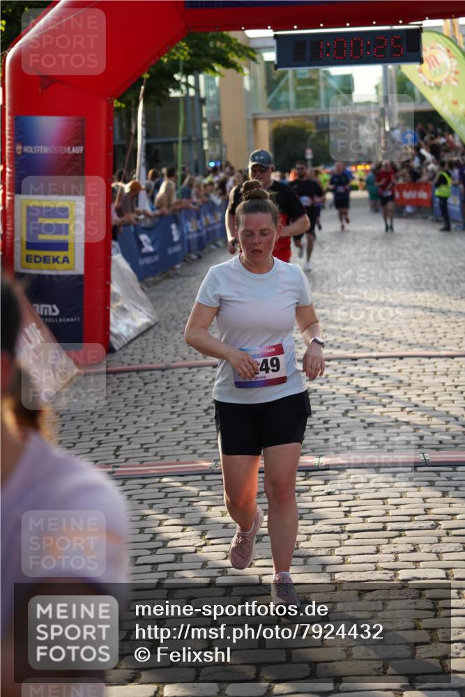13.06.2025 - Holstenköstenlauf Felixshl http://msf.ph/oto/7924432 13.06.2025 20:00:24 Laufen 2067, 2340, 2360, 3083, 3187 meine-sportfotos.de