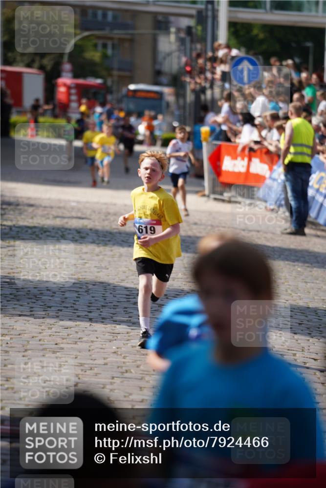 13.06.2025 - Holstenköstenlauf Felixshl http://msf.ph/oto/7924466 13.06.2025 16:20:30 Laufen 11, 619, 737, 1135 meine-sportfotos.de
