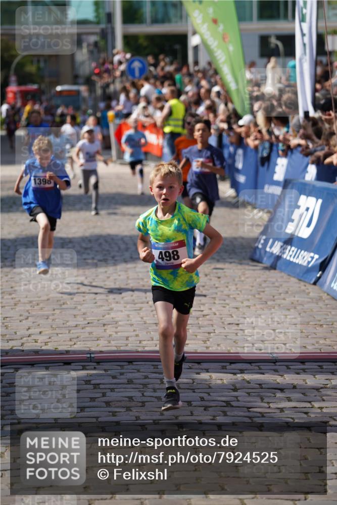 13.06.2025 - Holstenköstenlauf Felixshl http://msf.ph/oto/7924525 13.06.2025 16:20:47 Laufen 157, 217, 228, 344, 357, 498, 889, 1001, 1338, 1398, 1427 meine-sportfotos.de