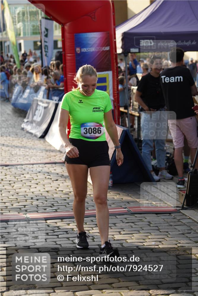 13.06.2025 - Holstenköstenlauf Felixshl http://msf.ph/oto/7924527 13.06.2025 20:00:55 Laufen 3086 meine-sportfotos.de