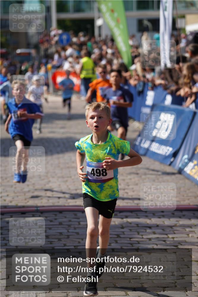 13.06.2025 - Holstenköstenlauf Felixshl http://msf.ph/oto/7924532 13.06.2025 16:20:47 Laufen 157, 217, 228, 344, 357, 498, 889, 1001, 1338, 1398, 1427 meine-sportfotos.de