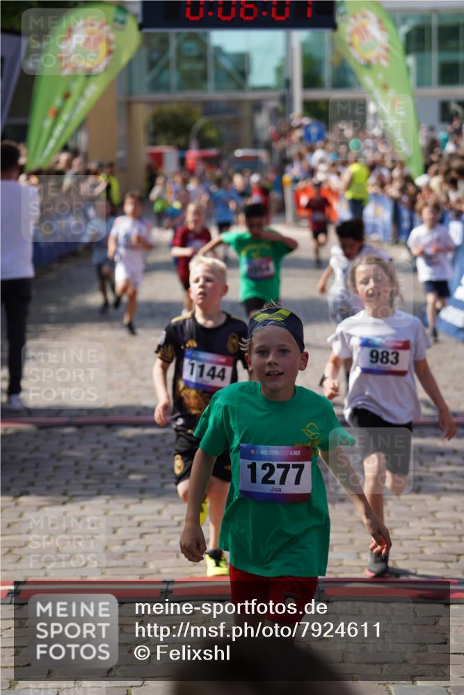 13.06.2025 - Holstenköstenlauf Felixshl http://msf.ph/oto/7924611 13.06.2025 16:21:02 Laufen 352, 358, 492, 722, 891, 983, 993, 1054, 1143, 1144, 1275, 1277, 1397, 1415, 1416, 1425, 1849 meine-sportfotos.de