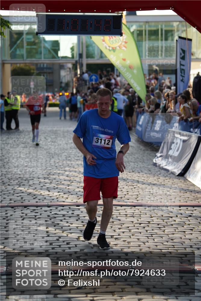 13.06.2025 - Holstenköstenlauf Felixshl http://msf.ph/oto/7924633 13.06.2025 20:01:41 Laufen 2135, 3112 meine-sportfotos.de