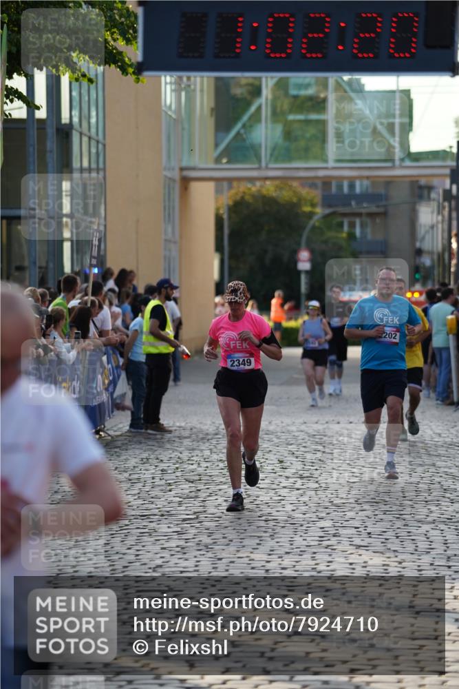 13.06.2025 - Holstenköstenlauf Felixshl http://msf.ph/oto/7924710 13.06.2025 20:02:19 Laufen 2202, 2275, 2349, 3075 meine-sportfotos.de