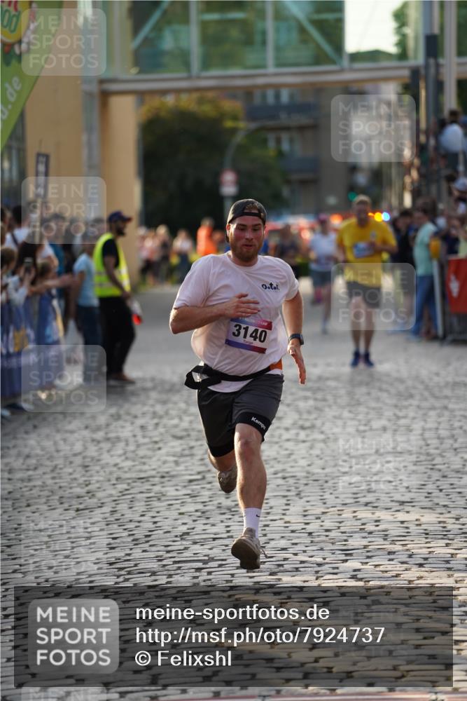 13.06.2025 - Holstenköstenlauf Felixshl http://msf.ph/oto/7924737 13.06.2025 20:02:40 Laufen 3140 meine-sportfotos.de