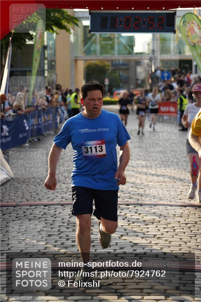 13.06.2025 - Holstenköstenlauf Felixshl http://msf.ph/oto/7924762 13.06.2025 20:02:51 Laufen 3068, 3113, 3139, 3942, 3951, 3953 meine-sportfotos.de