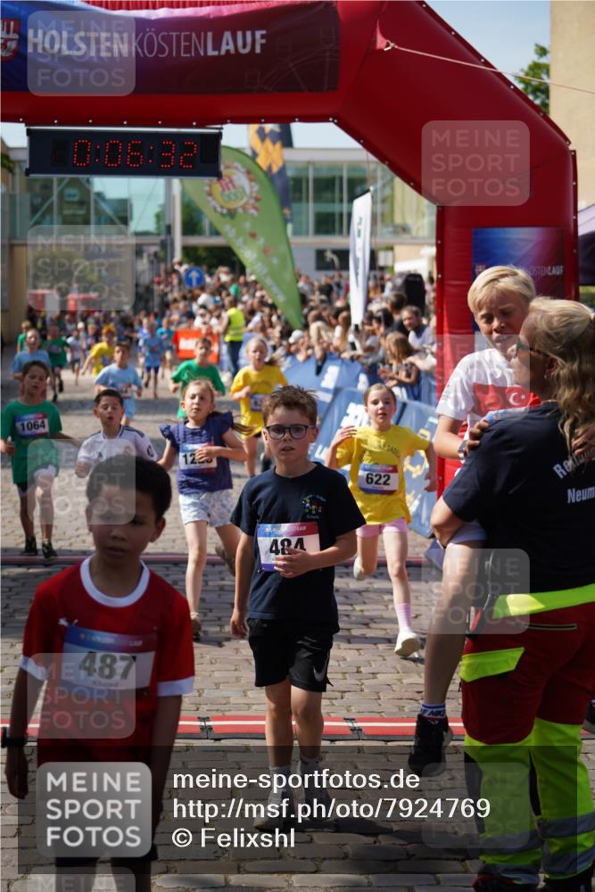 13.06.2025 - Holstenköstenlauf Felixshl http://msf.ph/oto/7924769 13.06.2025 16:21:34 Laufen 107, 114, 334, 363, 364, 484, 610, 622, 626, 628, 735, 742, 757, 877, 1058, 1064, 1134, 1224, 1228, 1326 meine-sportfotos.de