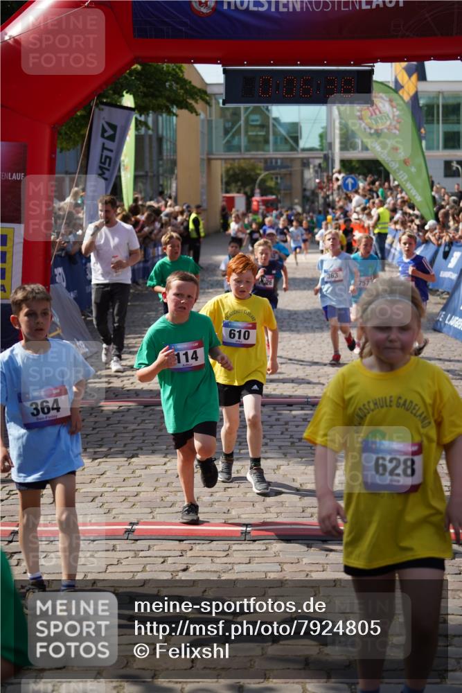13.06.2025 - Holstenköstenlauf Felixshl http://msf.ph/oto/7924805 13.06.2025 16:21:39 Laufen 6, 107, 114, 219, 334, 363, 364, 610, 627, 628, 735, 742, 757, 876, 1058, 1224, 1282, 1326, 1335, 1931 meine-sportfotos.de