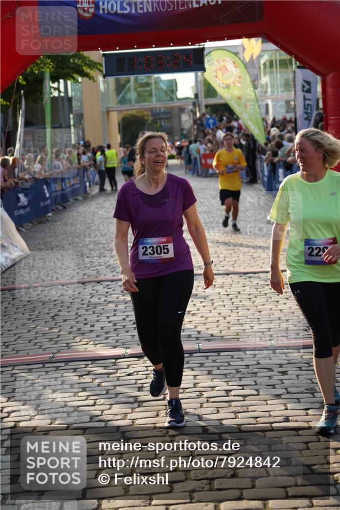 13.06.2025 - Holstenköstenlauf Felixshl http://msf.ph/oto/7924842 13.06.2025 20:03:23 Laufen 2132, 2134, 2299, 2305, 3067, 3758 meine-sportfotos.de