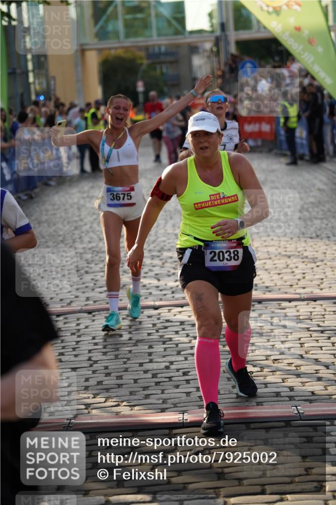 13.06.2025 - Holstenköstenlauf Felixshl http://msf.ph/oto/7925002 13.06.2025 20:04:10 Laufen 2038, 2187, 2334, 2717, 2777, 2852, 3051 meine-sportfotos.de