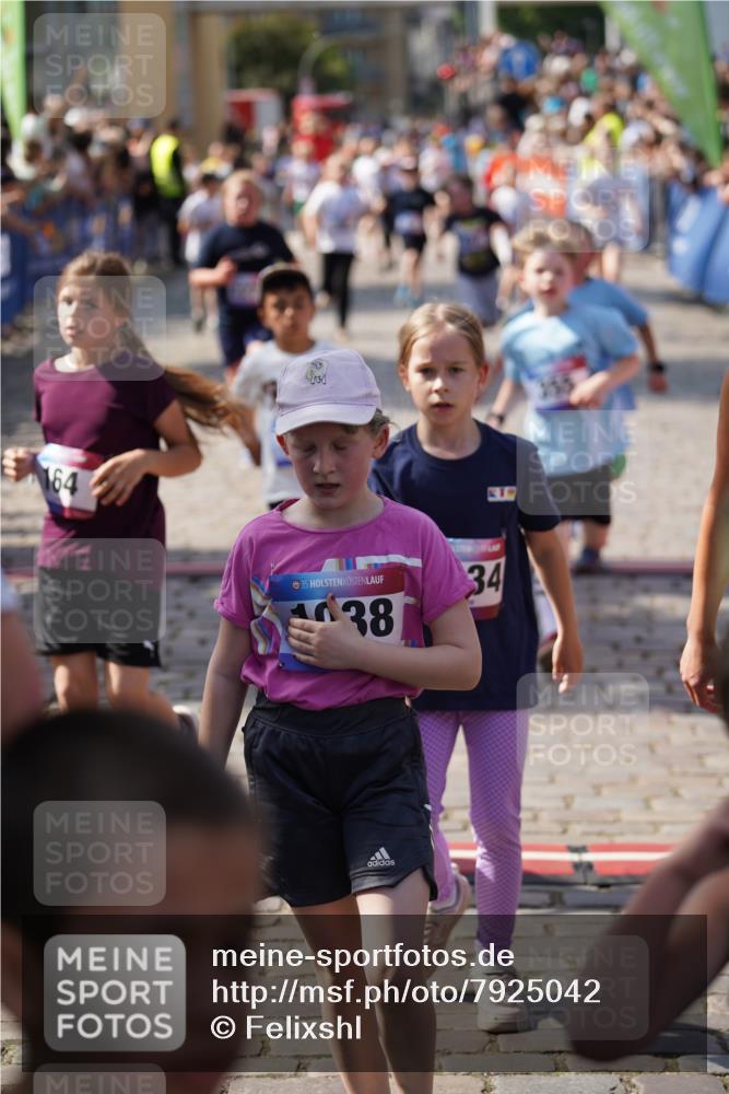 13.06.2025 - Holstenköstenlauf Felixshl http://msf.ph/oto/7925042 13.06.2025 16:22:35 Laufen 164, 329, 343, 354, 355, 356, 489, 720, 868, 890, 895, 896, 987, 991, 997, 1038, 1073, 1279, 1334, 1336, 1390, 1936 meine-sportfotos.de