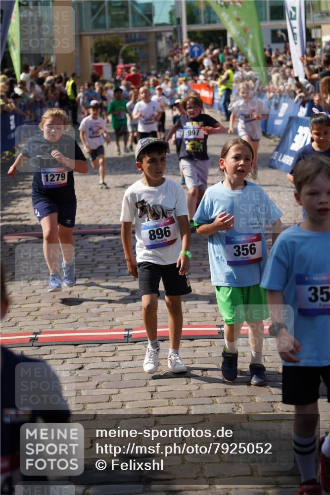 13.06.2025 - Holstenköstenlauf Felixshl http://msf.ph/oto/7925052 13.06.2025 16:22:37 Laufen 123, 164, 214, 225, 343, 354, 355, 356, 489, 606, 720, 868, 869, 886, 890, 895, 896, 987, 991, 997, 1073, 1279, 1336, 1390, 1823, 1936 meine-sportfotos.de