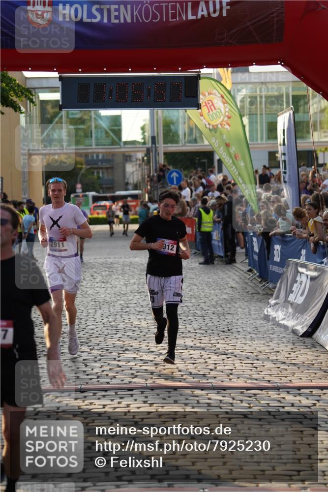 13.06.2025 - Holstenköstenlauf Felixshl http://msf.ph/oto/7925230 13.06.2025 20:05:56 Laufen 2257, 2867, 2911, 2912 meine-sportfotos.de