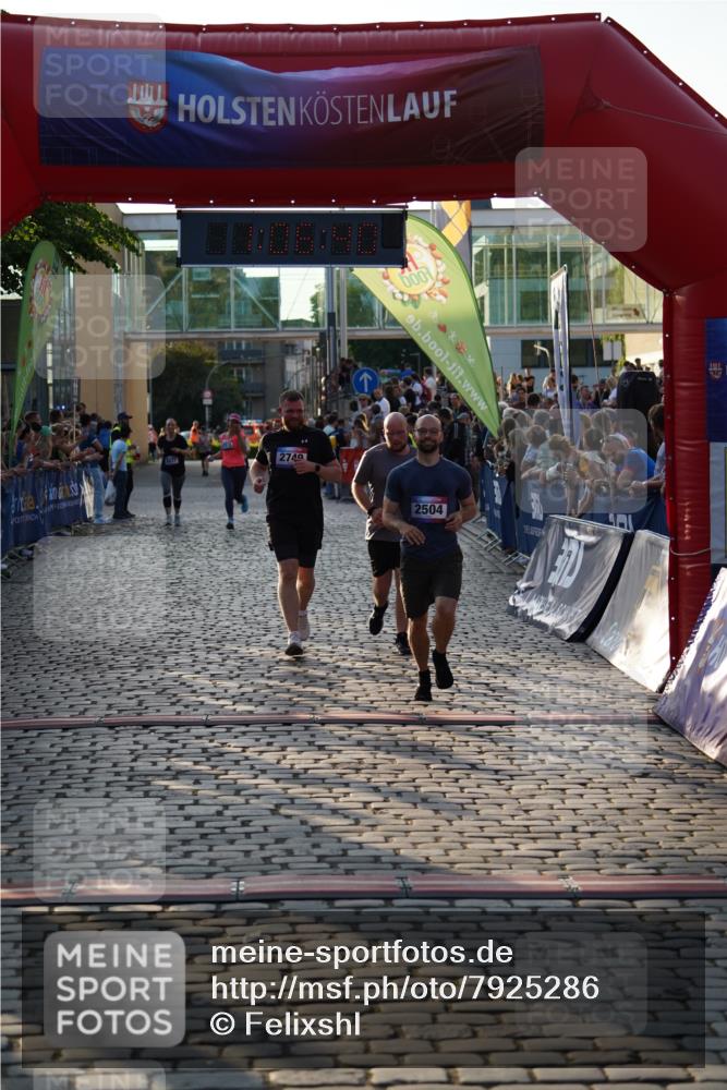 13.06.2025 - Holstenköstenlauf Felixshl http://msf.ph/oto/7925286 13.06.2025 20:06:39 Laufen 2037, 2071, 2072, 2504, 2749, 3234 meine-sportfotos.de