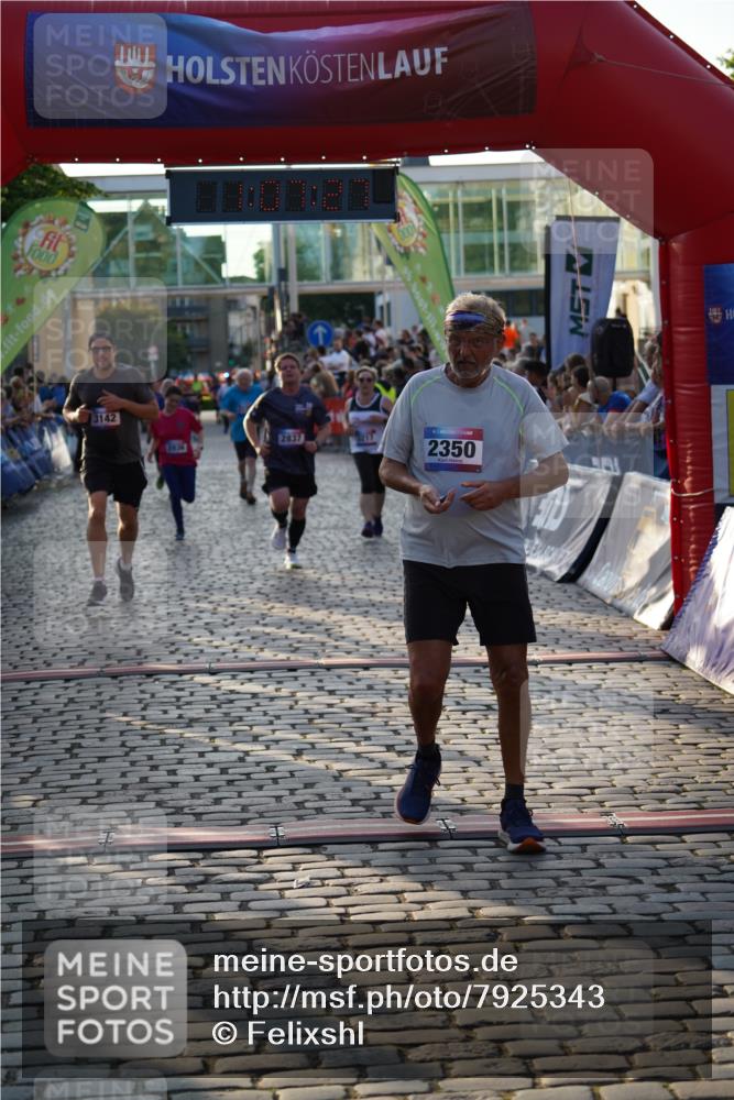 13.06.2025 - Holstenköstenlauf Felixshl http://msf.ph/oto/7925343 13.06.2025 20:07:26 Laufen 2178, 2760, 2836, 2837, 3142, 3217 meine-sportfotos.de